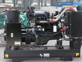 Mengapa Genset Diesel Akan Menjadi Sumber Energi Utama untuk Pusat Data dan Penyimpanan Energi pada Tahun 2026?